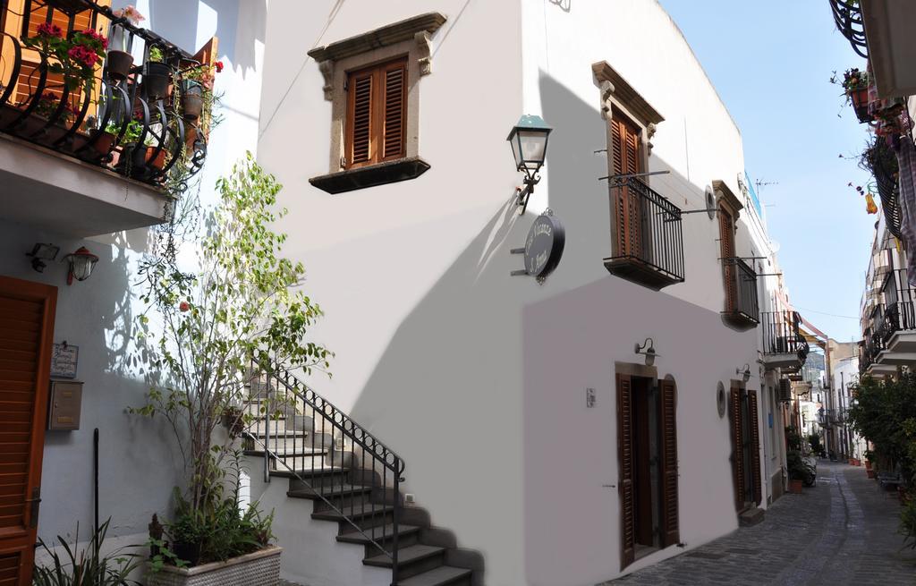 Case Vacanze S. Anna Lipari  Luaran gambar